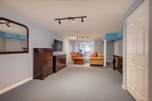 180 Spring Dr, East Meadow, NY 11554 - Photo 18
