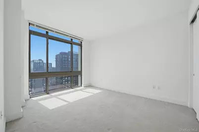 175 Huguenot Street #2602, New Rochelle, NY 10801 - Photo 8