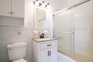 24 Pennyfield Ave, Bronx, NY 10465 - Photo 18