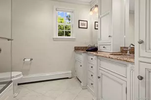 7 Pippin Ln, Lloyd Harbor, NY 11743 - Photo 20