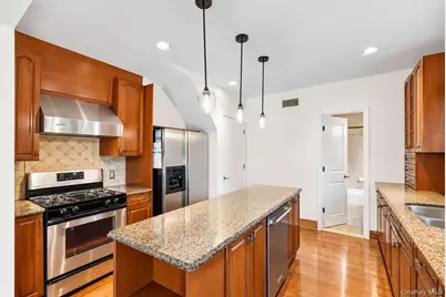 7 Atlantic Avenue, Nanuet, NY 10954 - Photo 10