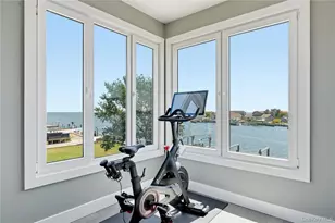 298 W Lido Promenade, Lindenhurst, NY 11757 - Photo 24