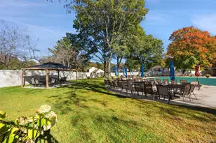 38 Sussex Dr, Yorktown Heights, NY 10598 - Photo 24