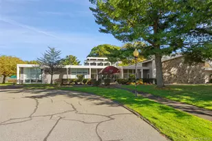 38 Sussex Dr, Yorktown Heights, NY 10598 - Photo 20
