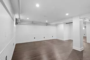 10 Lattin Dr, Yonkers, NY 10705 - Photo 34