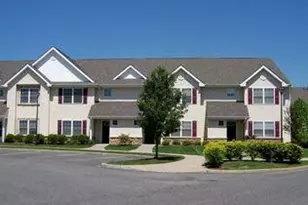 62 Morley Cir, Melville, NY 11747 - Photo 2