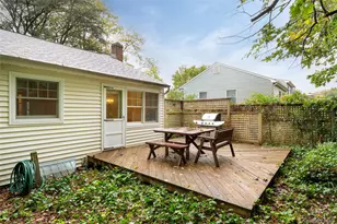 11 Longford St, Huntington, NY 11743 - Photo 20