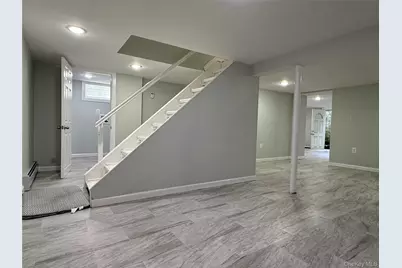 1316 6 Street, West Babylon, NY 11704 - Photo 36
