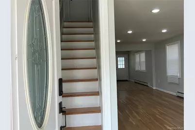 1316 6 Street, West Babylon, NY 11704 - Photo 6