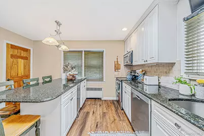 20 Argonne Place, Massapequa, NY 11758 - Photo 10