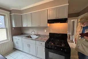 34 Franklin St, Poughkeepsie, NY 12601 - Photo 4