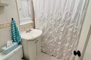 62-15 53rd Ave, Maspeth, NY 11378 - Photo 10