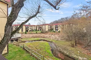 1 Granada Crescent, White Plains, NY 10603 - Photo 18