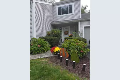 82 Cornwall Circle, Yorktown Heights, NY 10598 - Photo 1