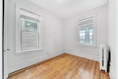 1934 Benedict Avenue, Bronx, NY 10462 - Photo 20