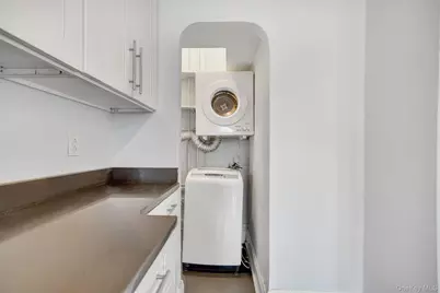 1934 Benedict Avenue, Bronx, NY 10462 - Photo 8