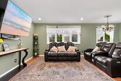 266 Riddle Street, Brentwood, NY 11717 - Photo 12