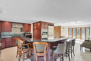 25 Oriole Way, Dix Hills, NY 11746 - Photo 14