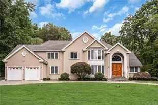 25 Oriole Way, Dix Hills, NY 11746 - Photo 2