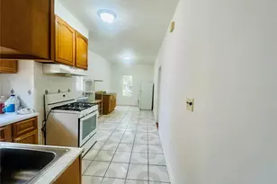 329 E 8th St, Brooklyn, NY 11218 - Photo 8