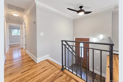 685 Carlls Path, Deer Park, NY 11729 - Photo 6
