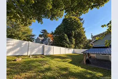 5 Ross Drive, Yorktown Heights, NY 10598 - Photo 22