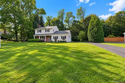 2 Salem Drive, Stony Brook, NY 11790 - Photo 2
