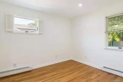 19 Lakewood Avenue, East Quogue, NY 11942 - Photo 2