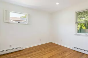 19 Lakewood Ave, East Quogue, NY 11942 - Photo 2