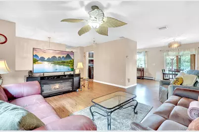 208 Raider Street, West Babylon, NY 11704 - Photo 6