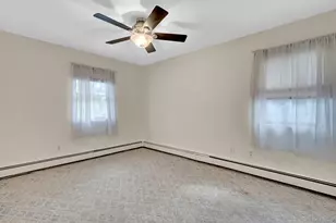 208 Raider St, West Babylon, NY 11704 - Photo 16