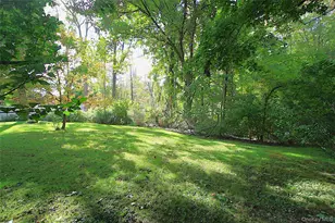 2222 Crompond Rd, Yorktown Heights, NY 10598 - Photo 10