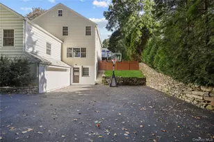 238 Pondfield Rd, Bronxville, NY 10708 - Photo 34
