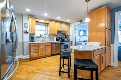 535 W Hudson Street, Long Beach, NY 11561 - Photo 12