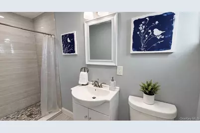 22 5th Avenue, Farmingdale, NY 11735 - Photo 14