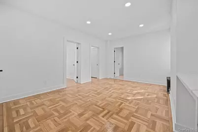 78 Thayer Street #4A, New York, NY 10040 - Photo 8