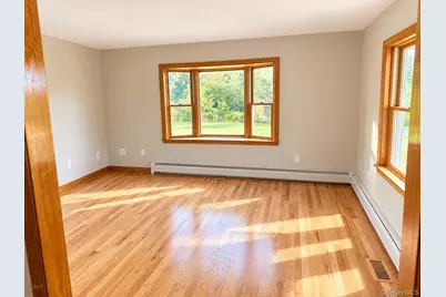 92 Crum Elbow Road, Hyde Park, NY 12538 - Photo 8