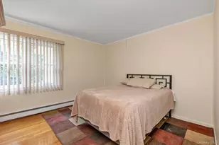 24 Summit Rd, Port Washington, NY 11050 - Photo 10