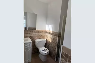 62-11 Burchell Road, Arverne, NY 11692 - Photo 2