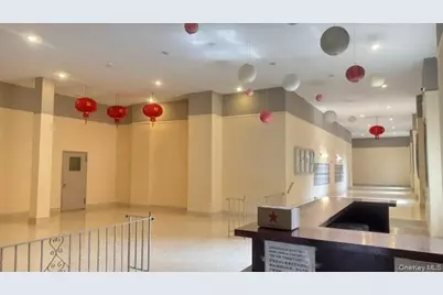 134-54 Maple Avenue #6E, Flushing, NY 11355 - Photo 2