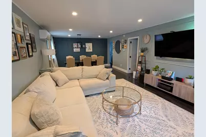 20 Sylvester Place, Lynbrook, NY 11563 - Photo 10