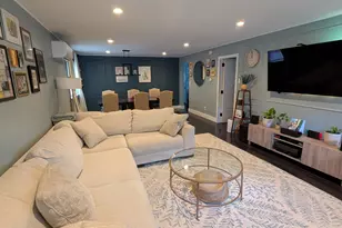 20 Sylvester Pl, Lynbrook, NY 11563 - Photo 10