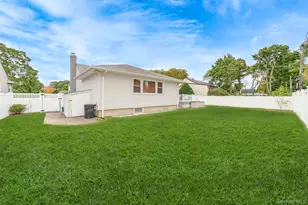 680 Harrison Ave, East Meadow, NY 11554 - Photo 4