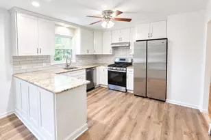 14 Oak St, West Harrison, NY 10604 - Photo 4