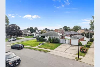 3866 Drake Street, Levittown, NY 11756 - Photo 10