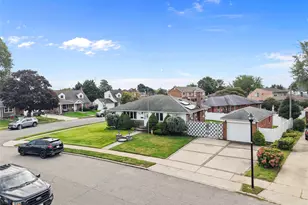 3866 Drake St, Levittown, NY 11756 - Photo 10