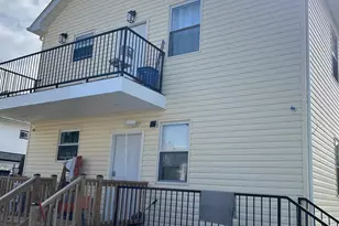165-19 Chapin Ct, Jamaica, NY 11432 - Photo 14