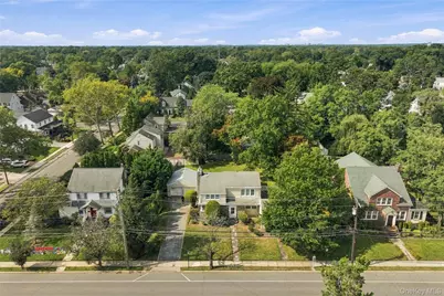 201 Hempstead Avenue, Malverne, NY 11565 - Photo 22