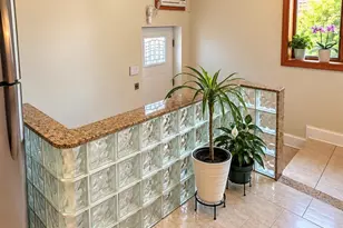 78-08 64th Pl, Glendale, NY 11385 - Photo 10