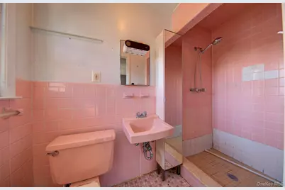 870 Garfield Street #2, Franklin Square, NY 11010 - Photo 14